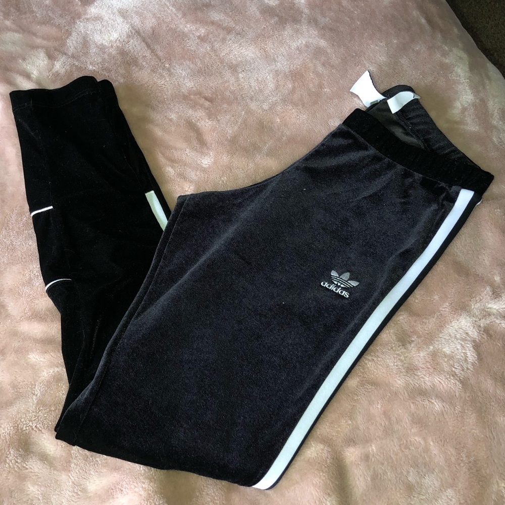 Velvet black adidas leggings